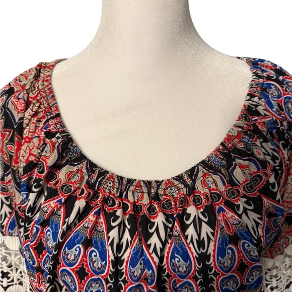 Womens Win Win colorful pinwheel sleeve tunic with lace on the sleeves Size L-XL - Picture 3 of 9